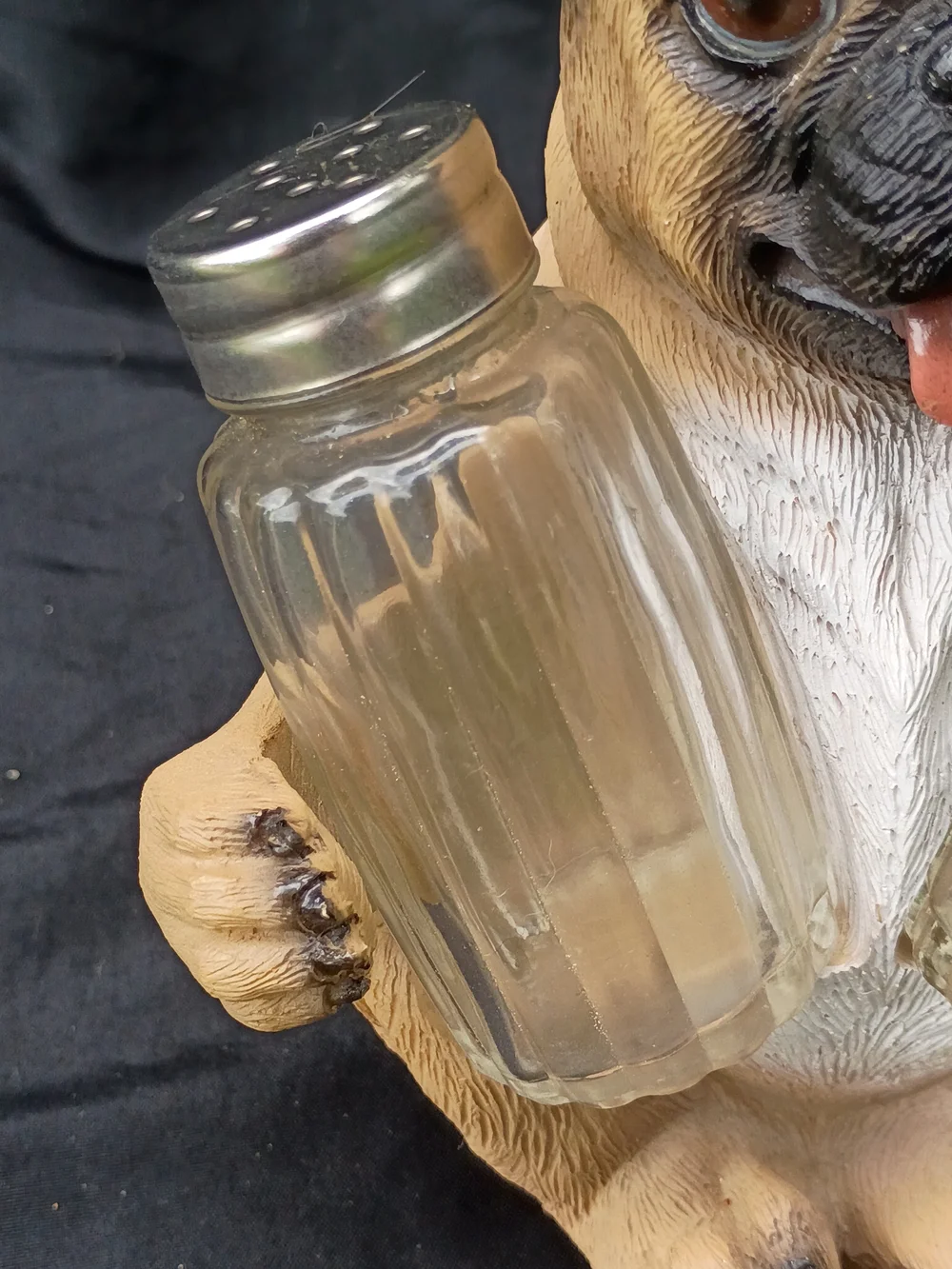 Adorable Hugging Tan Pug Dog Decorative Glass Salt Pepper Shakers Holder